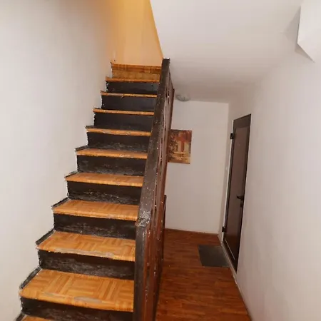 Leone Sea View * 로비니